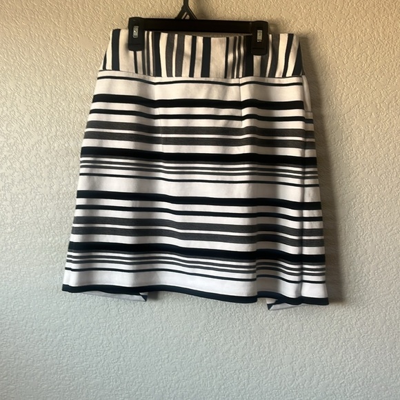 Cabi Grandstand wrap skirt - Picture 3 of 4